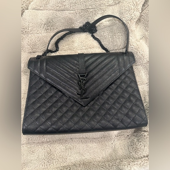 Saint Laurent Large Envelope Calfskin Leather shoulder Bag - Picture 5 of 12